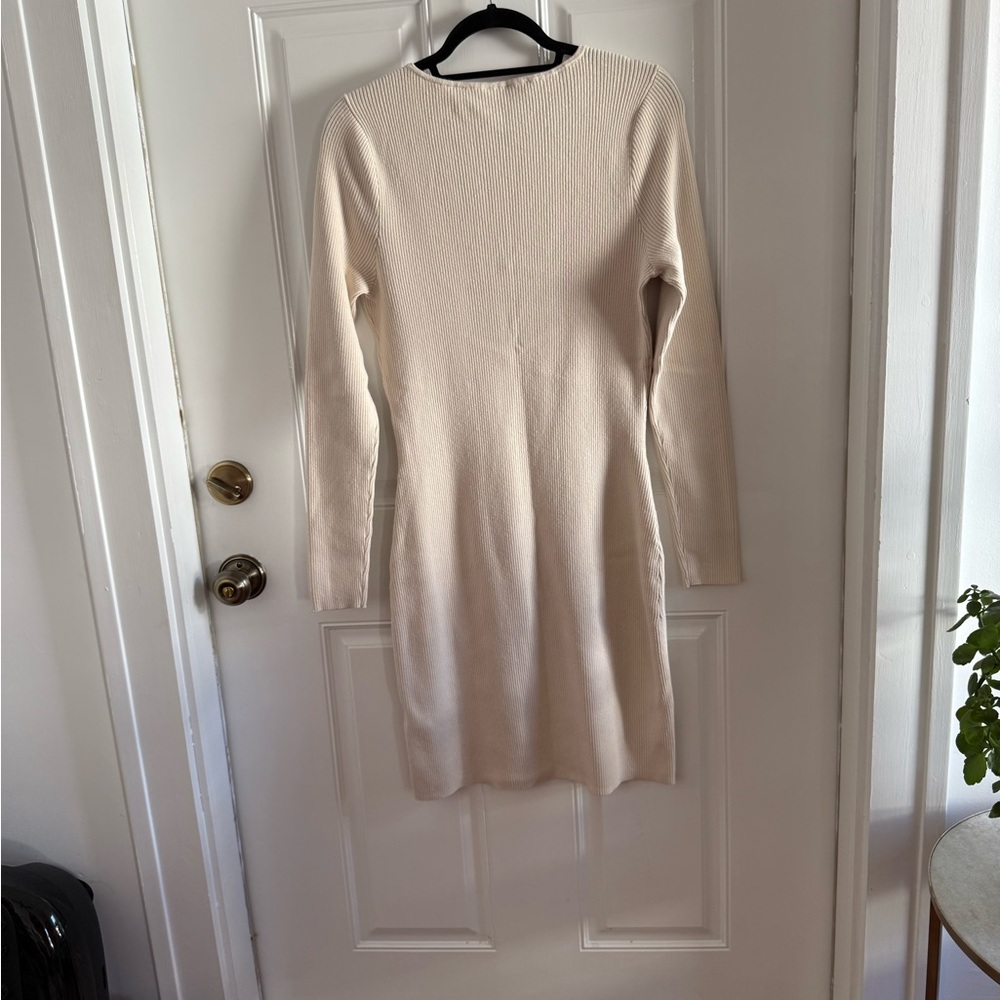 Abercrombie & Fitch Cream Long-Sleeve Knit Dress - Picture 4 of 4